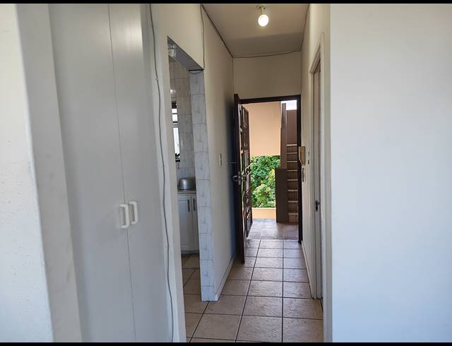 2 BEDROOM APARTMENT RENTED IN MORNINGSIDE